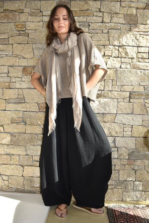 Tasha Cushion Cotton Balloon Barrel Pant Black